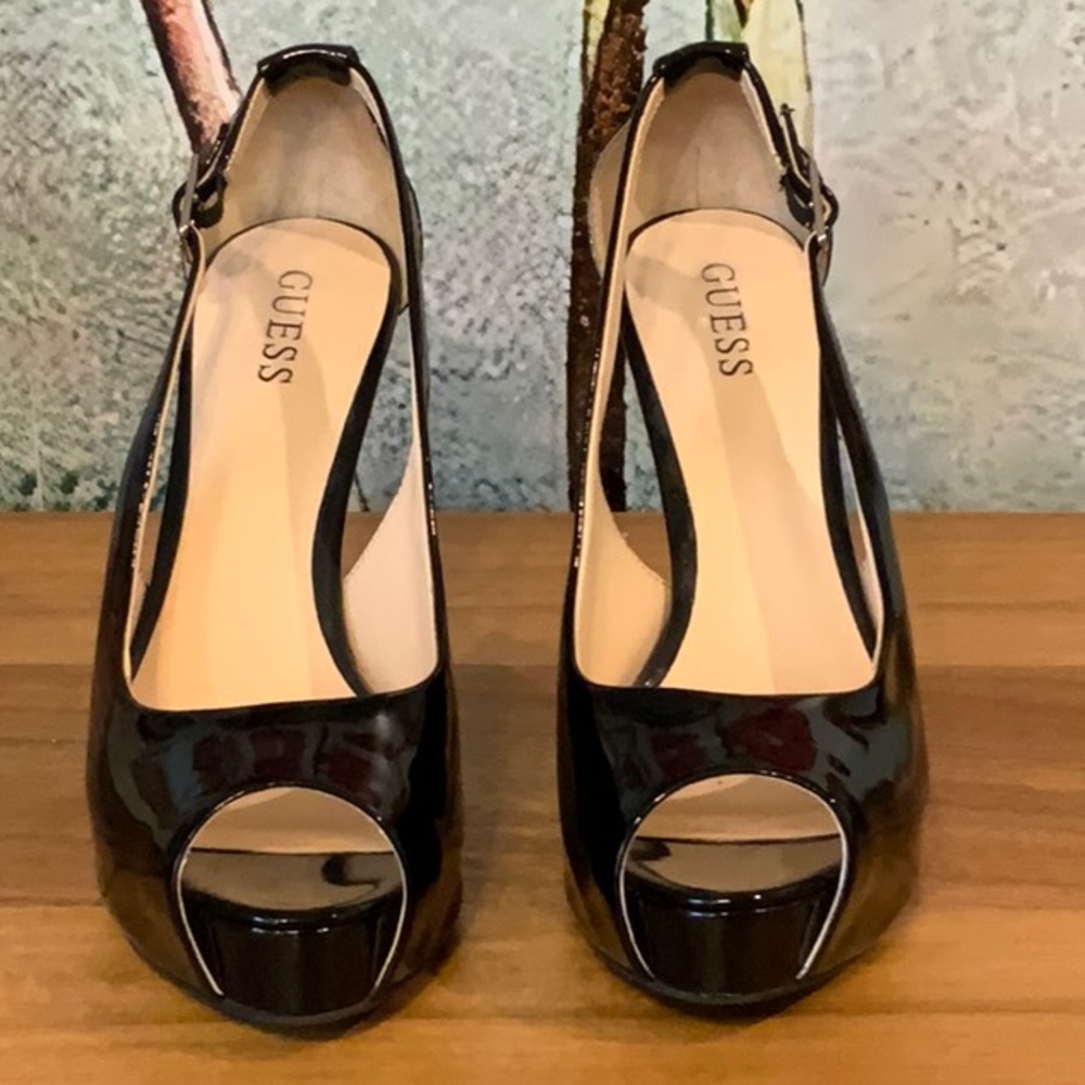 Black patent leather platform peep toe heels